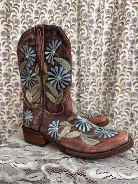 Floral Embroidered Leather Cowboy Boots - Worn Once